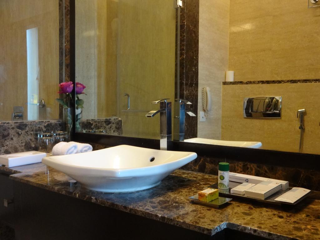 Fortune Park Orange, Sidhrawali, Gurugram - Member Itc Hotels' Group Bhiwadi Extérieur photo