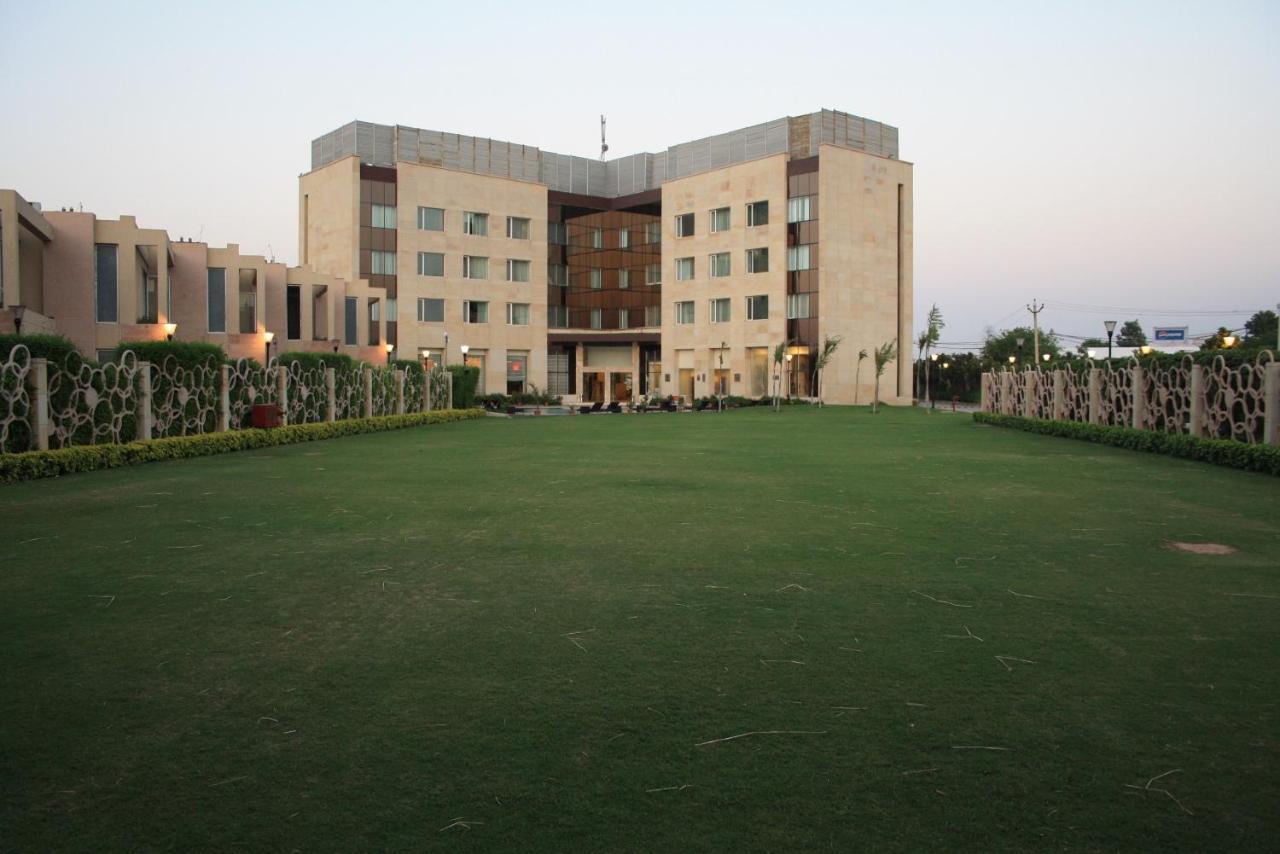 Fortune Park Orange, Sidhrawali, Gurugram - Member Itc Hotels' Group Bhiwadi Extérieur photo